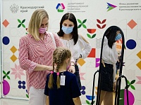 Кубанские производители школьной формы впервые представляют свою продукцию на специализированной ярмарке в Краснодаре